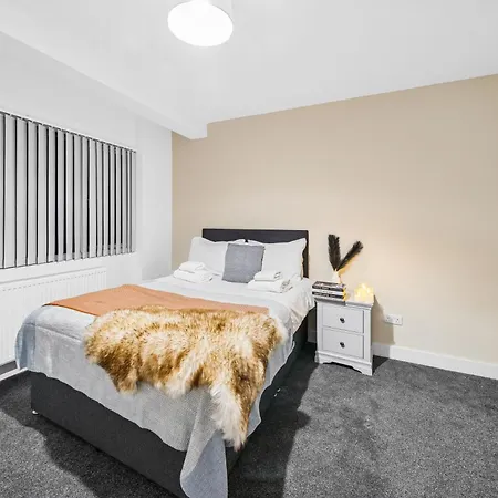 Stoke Manor Luxury 6 Bedroom By Altoluxoexperience Short Lets & Serviced With Free Wifi & Parking Dom wakacyjny Bristol